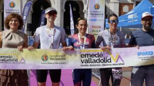 Anna Noguera y Mikel Ugarte ganaron el primer Triatlón Emedé Valladolid