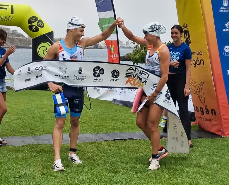 C.N. Reales y Tenerife Reactivité dominaron el Campeonato de España de Swim Run Parejas en Anfi