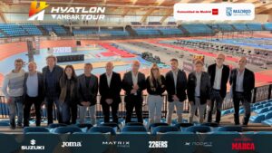 El Hyatlón Ambar Tour se presenta en Madrid en la víspera de su estreno en el Centro Deportivo Municipal Gallur