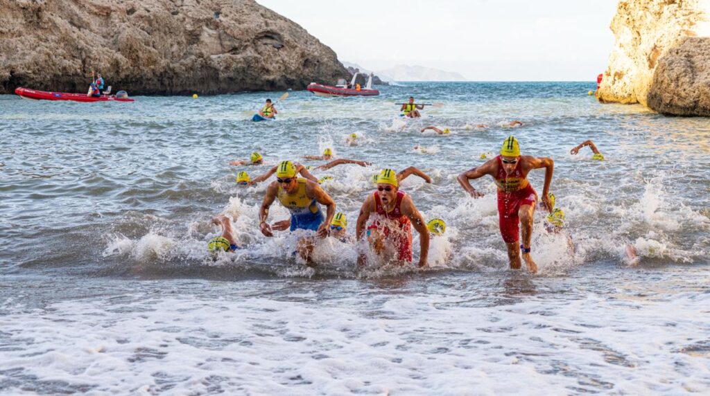 España clasifica seis triatletas para la lucha por las medallas del Campeonato de Europa de Triatlón Youth Melilla 2026 en los II Juegos del Agua